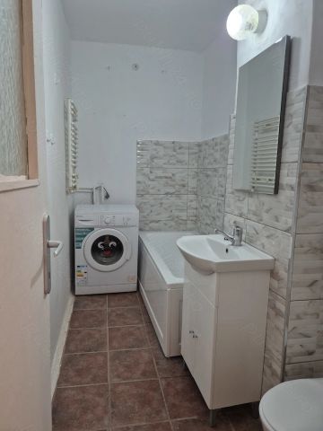 Proprietar inchiriez apartament 1 camera decomandat la parter in Calea Girocului langa piata - Fotografie 4