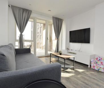 2 bedroom flat to rent - Photo 1