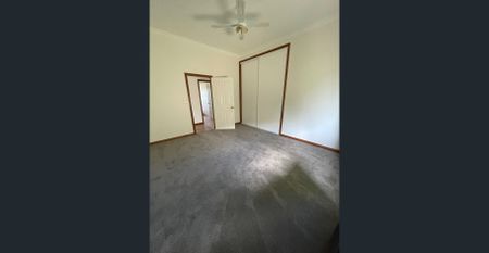 Renovated Beauty! - Photo 3