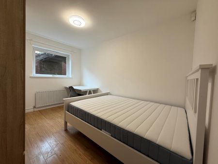 5 bedroom duplex to rent - Photo 3