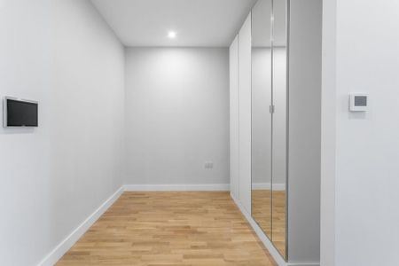 Flat to rent - Photo 3