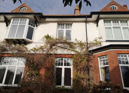 5 bedroom detached house to rent - Photo 4