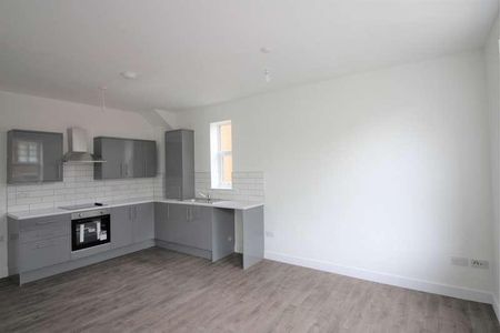 Sutton Road, Kidderminster, DY11 - Photo 5