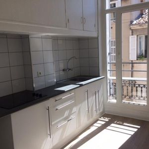 Location appartement Marseille 1er (13001) - Photo 3