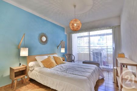 Location Appartement 2 pièces 55m² VILLEFRANCHE SUR MER 06230 - Photo 3