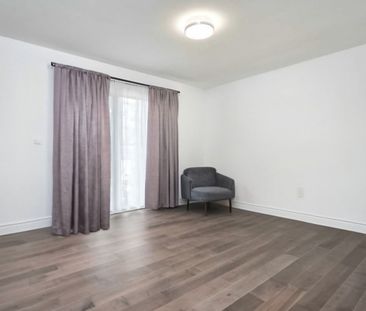 For Lease - 16 Gibbon Drive, Barrie, Ontario - Photo 3