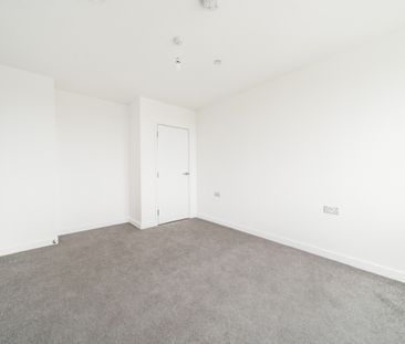 St Pauls Road, Barking, London, IG11 - Photo 6