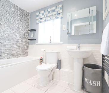2 Bedroom Home – Medium Let - Photo 6
