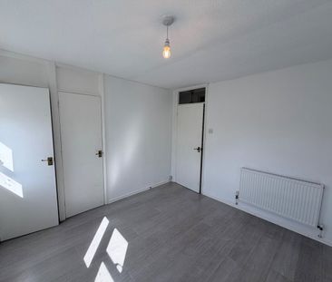 2 Bed Semi-Detached House, Kent St North, B18 - Photo 6
