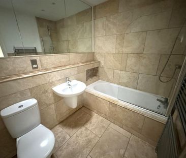 2 Bedroom Terraced To Let - Photo 6