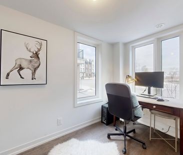 For Lease - 32 Spruce Pines Crescent, Toronto, Ontario - Photo 5