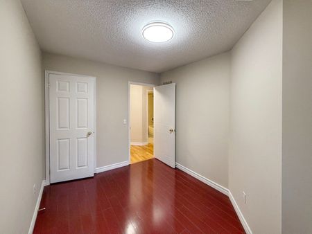 For Lease - 81 Northern Heights Drive Unit# 30A, Richmond Hill, Ontario - Photo 3