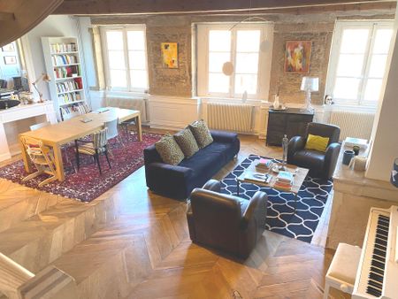 Location Appartement 7 pièces 186m² LYON 5ème - Photo 2