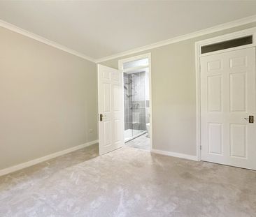 Crescent East, Hadley Wood - Photo 5