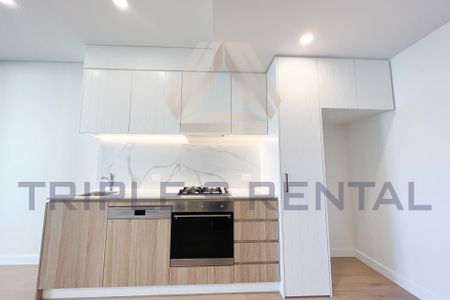 One Bedroom with big study and big Balcony! - Photo 3