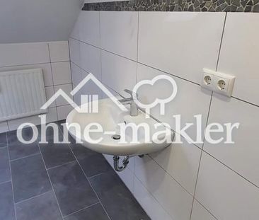 Frisch sanierte 2 Zimmer DG Wohnung in Hervest - Photo 1