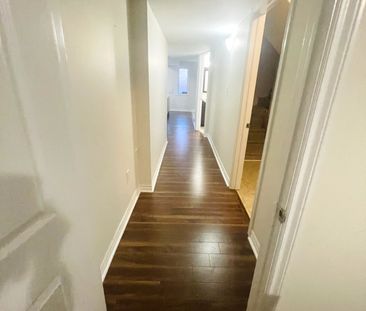 For Lease - 5551 Meadowcrest Avenue Unit# Finished BSMT, Mississaug... - Photo 5