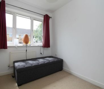 3 bedroom terraced house to rent - Photo 6