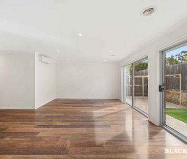 LOW MAINTENANCE, SEPARATE TITLE FAMILY HOME - Photo 1