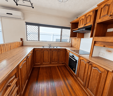 Family home close to the water in the heart of Paradise Point! - Photo 5