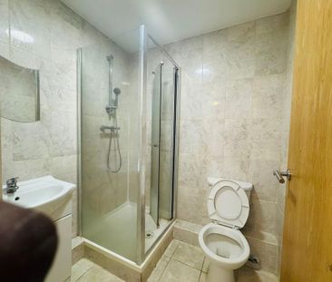 Studio to rent - Photo 4