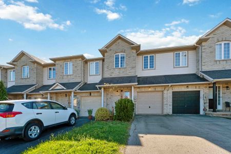 For Lease - 24 WHITEFISH Crescent, Hamilton, Ontario - Photo 2