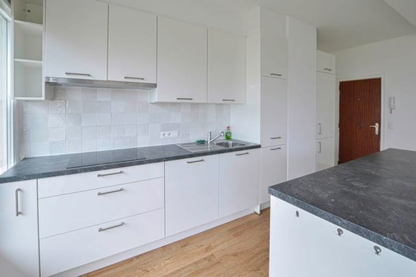 Appartement te huur - Foto 1