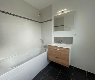 Location Appartement 2 pièces 44m² - Photo 4