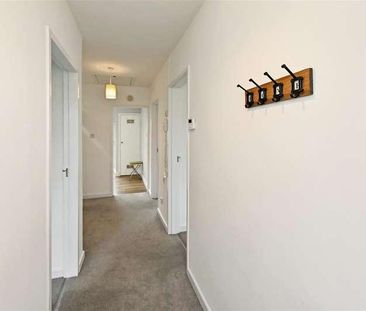 Cambridge Walk, Bognor Regis, PO21 - Photo 3