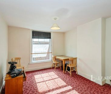 2 bedroom apartment to rent Southsea, PO5 - Photo 2
