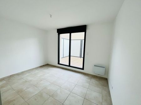 Location Appartement 2 pièces 46m² - Photo 3