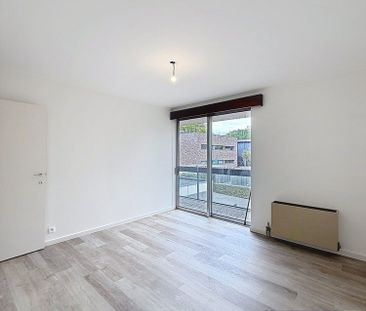 Ruim appartement met 2 slaapkamers en garage - Photo 4