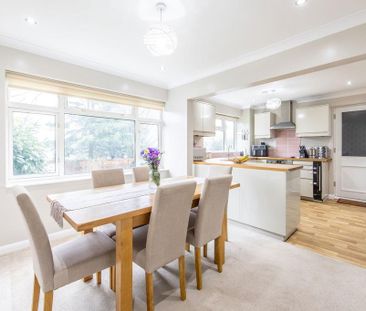 3 bedroom semi-detached house to rent - Photo 4