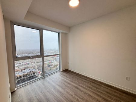 For Lease - 8 Interchange Way Unit# 1911, Vaughan, Ontario - Photo 4