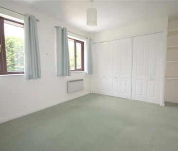 2 Bedroom House - Brunel Close, Micheldever Station - Photo 1