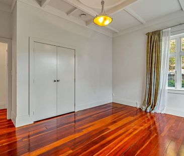 Sitting Pretty in Waterview! - Photo 4