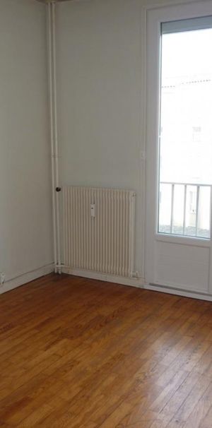 Appartement Le Chambon-Feugerolles - Photo 1