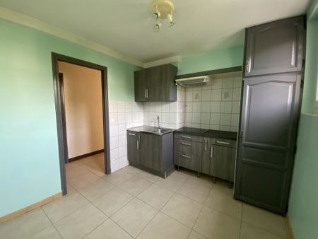 Location Appartement 3 pièces 66m² EVREUX 27000 - Photo 2