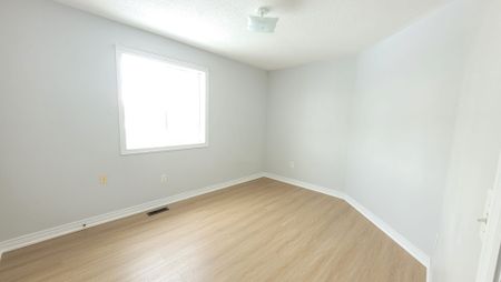 For Lease - 58 Lake Crescent Unit# UPPER, Barrie, Ontario - Photo 5