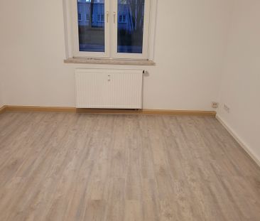 Schöne Erdgeschosswohnung in Ammendorf! - Foto 3