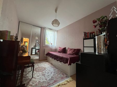 Apartment - Photo 3