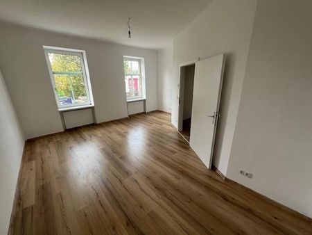 PROVISIONSFREI – Jakomini – 84m² – 3 Zimmer – extra Küche – Balkon – neuwertig - Photo 5