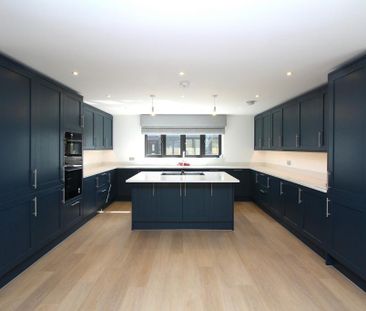 3 bedroom bungalow to rent - Photo 2