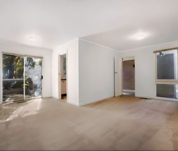 3 Bed, 1 Bath - Photo 1