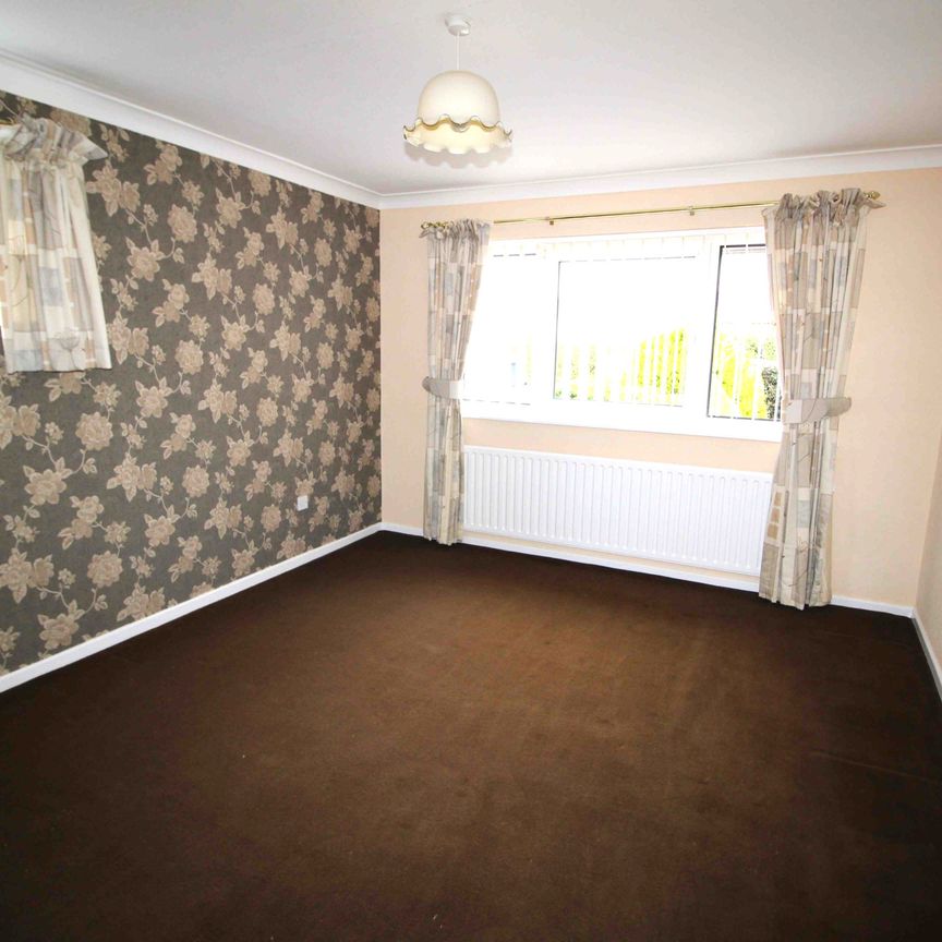 Broadway, Preston - Photo 1