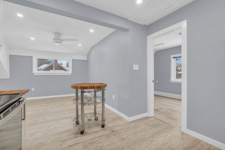 For Lease - 12 Park Street Unit# Upper, Kitchener, Ontario - Photo 2