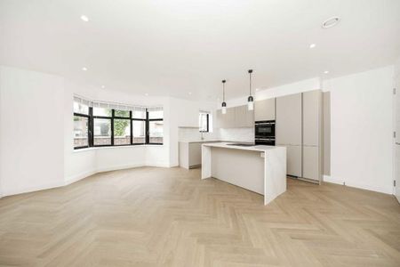 2 bedroom flat to rent - Photo 3