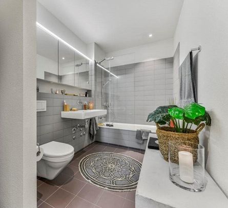 Helle und gemütliche 3.5-Zimmermaisonettewohnung an der Limmat - Photo 1