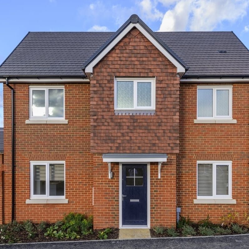 3 bedroom detached house to rent - Photo 1