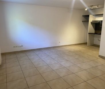 BOUTONNET - T3 - 64.98 M² - Photo 4